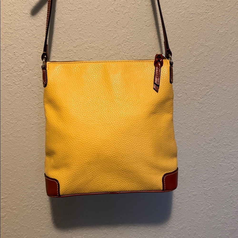 Dooney & Bourke Mustard Yellow Crossbody Bag - Picture 4 of 15